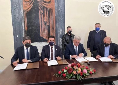 Υπεγράφη η μεταφορά της έδρας της Μεσογειακής Συνομοσπονδίας Χειροσφαίρισης από την Ρώμη στο Ναύπλιο παρουσία του Υφυπουργού Αθλητισμού Λευτέρη Αυγενάκη
