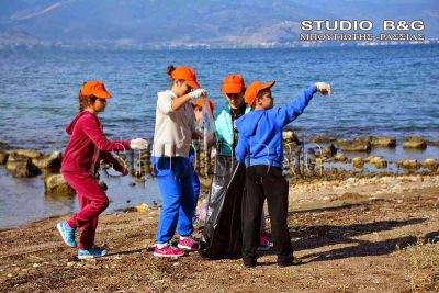HELMEPA 2014 - &quot;Καθαρίζουμε ότι αφήσαμε πίσω μας στις παραλίες&quot;