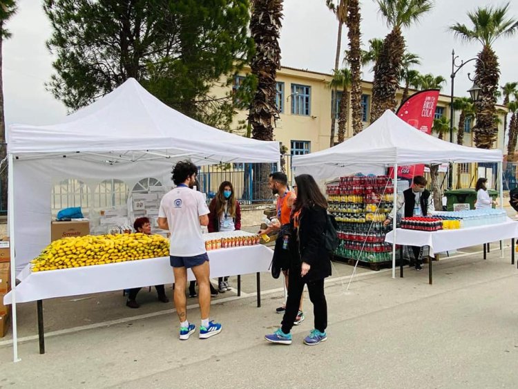 Από τις πολυτιμότερες παρουσίες σήμερα στον 7ο Μαραθώνιο Ναυπλίου είναι αυτή των ΕΘΕΛΟΝΤΩΝ !