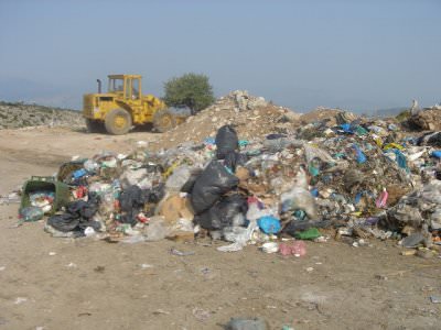 Ο σκουπιδότοπος της Καραθώνας σε λίγο θα αποτελεί παρελθόν